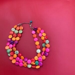 Multi color necklace